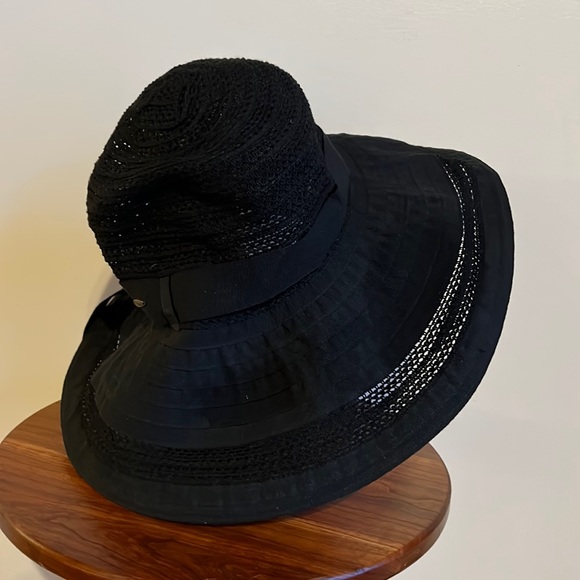 Scala Black Wide-Brim Hat - Picture 1 of 5